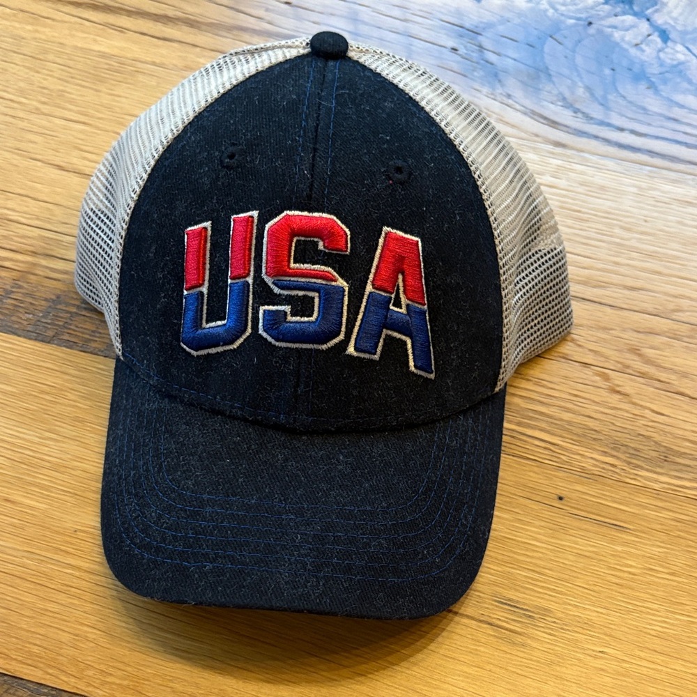 USA Embroidered Navy and Tan Truckers Cap